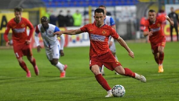 Soi kèo Botoșani vs Steaua Bucharest, 0h00 ngày 2/12, Romania