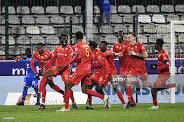 Soi kèo Grenoble vs Quevilly Rouen, 2h45 ngày 1/2, Ligue 2